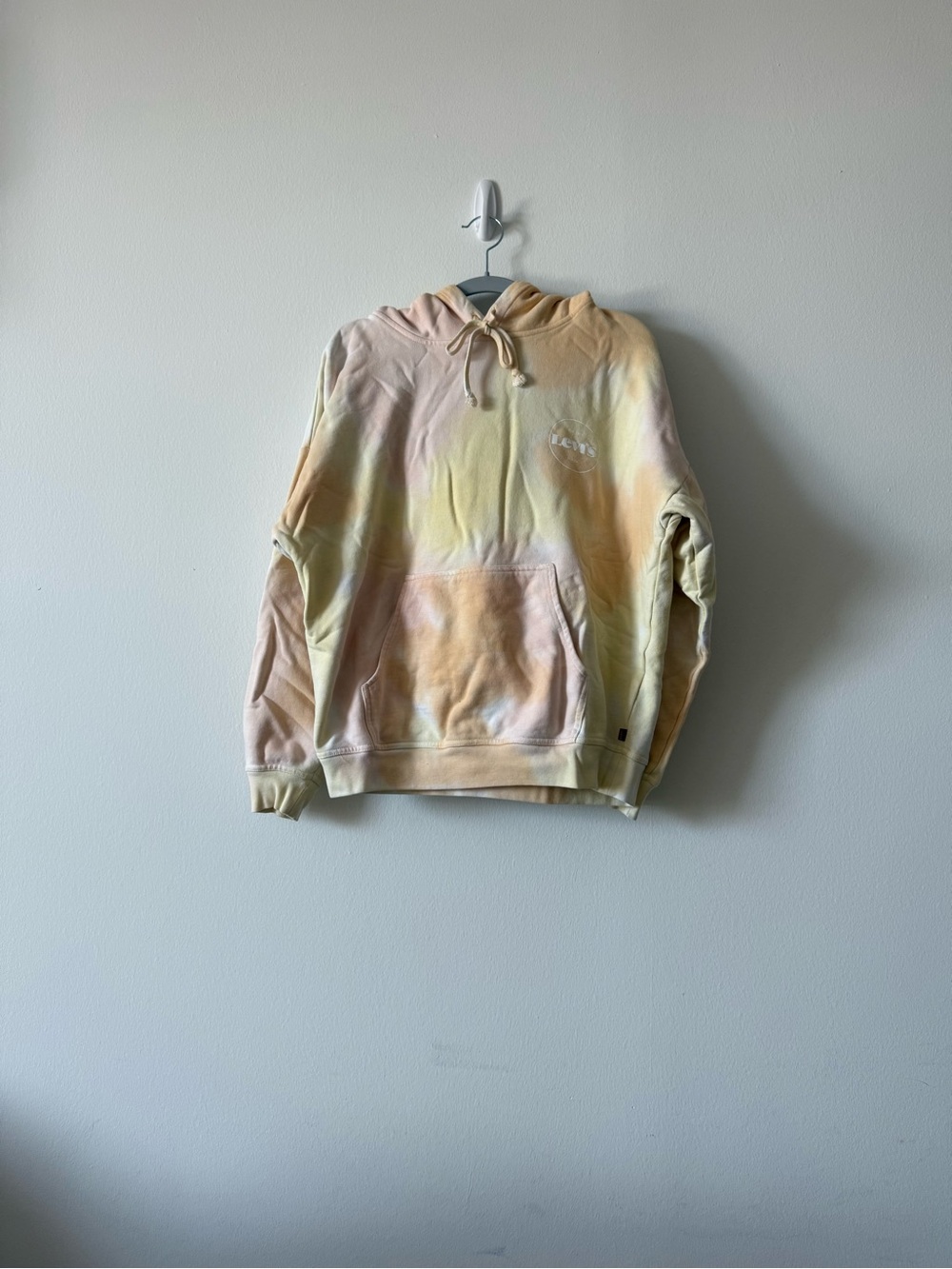 Levi’s oversized hoodie/sweatshirt